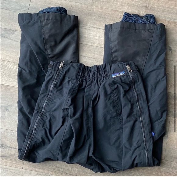 PATAGONIA Women's Black Ski and Snow Pants Size 10 - Picture 5 of 8